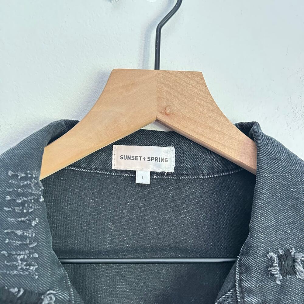 Sunset + Spring Embellished Oversized Distressed Denim Jacket Size L Black - Picture 7 of 7